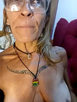 sabinytahot online show from February 2025 11:00:02 PM