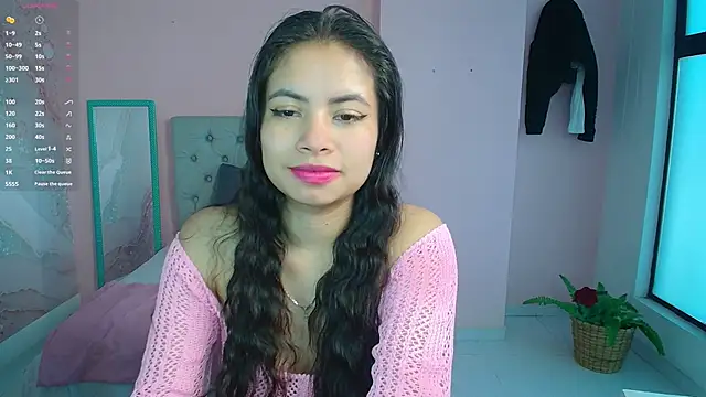 Snapshot of soyzarahtorres chatting on December 2024 05:36:02 PM soyzarahtorres online show from December 2024 05:36:02 PM