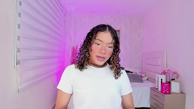 Keni malf online show from November 2025 03:23:01 AM