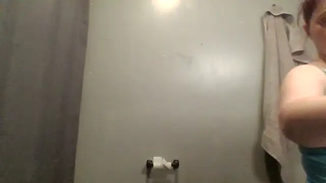 lilbishmiss online show from November 2025 03:49:02 AM