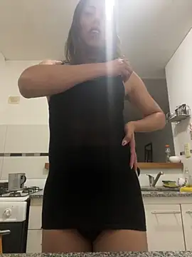 Yerucita online show from September 2025 03:06:02 AM