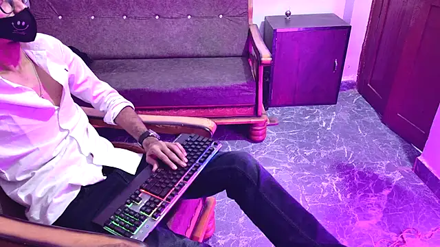 Habibi big b online show from October 2025 06:06:02 PM