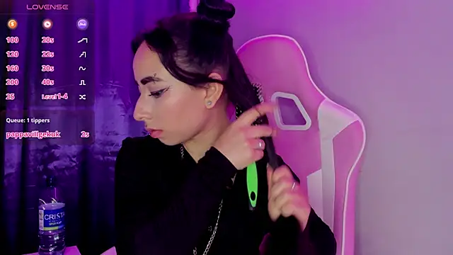 hanna  azumi online show from January 2025 09:47:01 AM