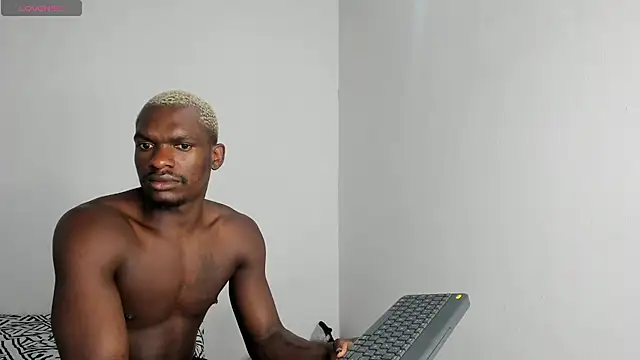 Snapshot of edwin_mosquera1 chatting on November 2025 09:47:01 PM edwin mosquera1 online show from November 2025 09:47:01 PM