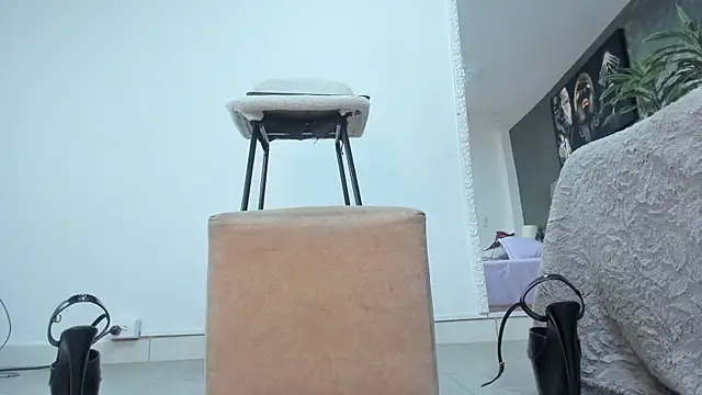 isa lancaster online show from April 2026 01:42:02 AM