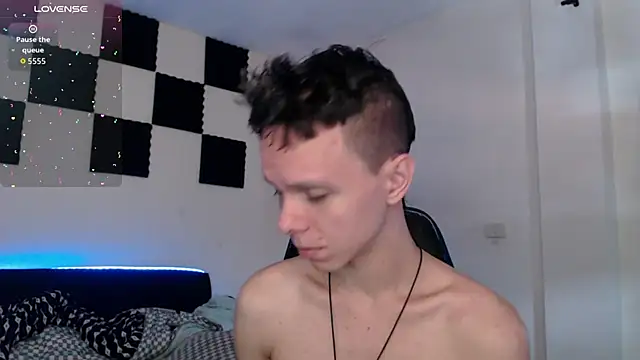 Snapshot of bryamado69 chatting on October 2025 03:36:01 PM bryamado69 online show from October 2025 03:36:01 PM