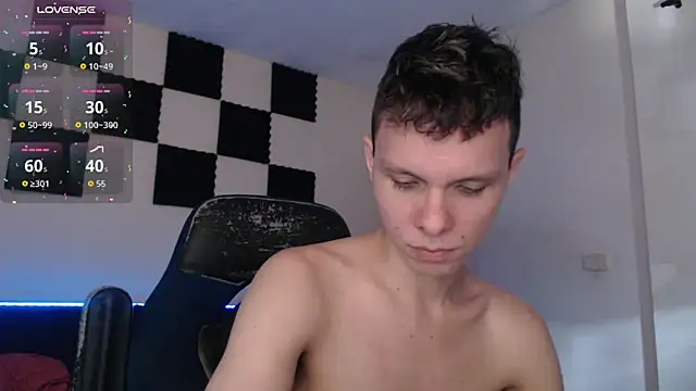 Snapshot of bryamado69 chatting on November 2025 01:55:02 PM bryamado69 online show from November 2025 01:55:02 PM