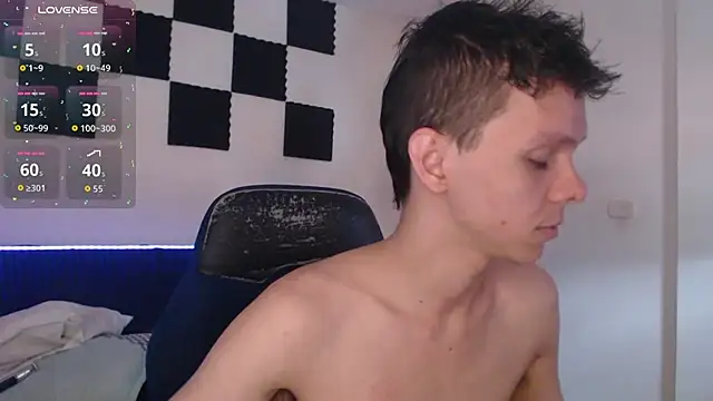 Snapshot of bryamado69 chatting on November 2025 05:39:02 PM bryamado69 online show from November 2025 05:39:02 PM