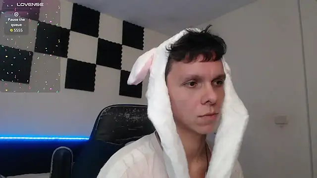 Snapshot of bryamado69 chatting on November 2025 05:11:01 AM bryamado69 online show from November 2025 05:11:01 AM