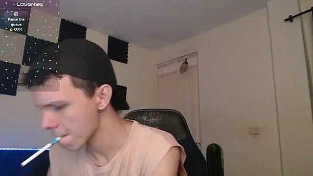 Snapshot of bryamado69 chatting on December 2025 12:59:02 AM bryamado69 online show from December 2025 12:59:02 AM