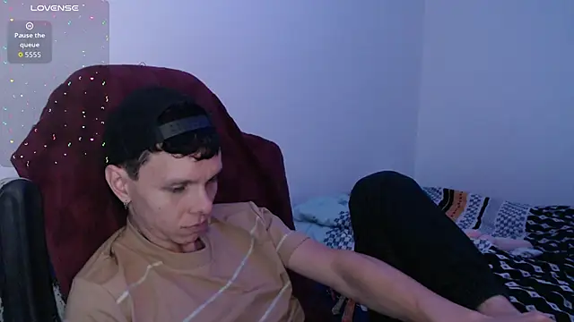 bryamado69 online show from February 2026 03:18:02 AM