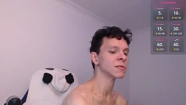 bryamado69 online show from March 2026 01:16:02 PM