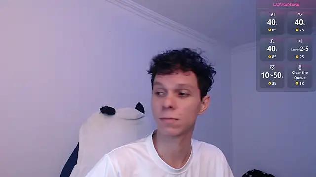 bryamado69 online show from March 2026 02:31:01 PM