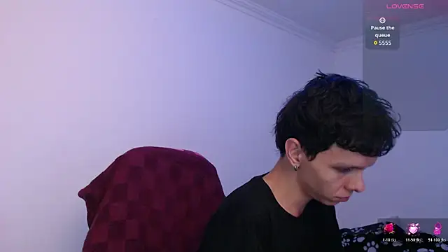 bryamado69 online show from April 2026 04:05:02 PM