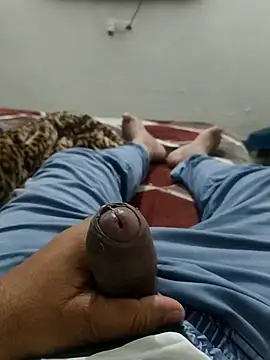 Gururonny07 online show from February 2026 12:45:01 PM