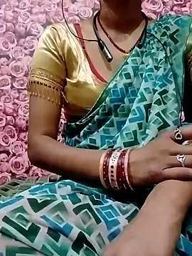 Snapshot of annaya_sweet chatting on December 2024 01:45:01 PM annaya sweet online show from December 2024 01:45:01 PM
