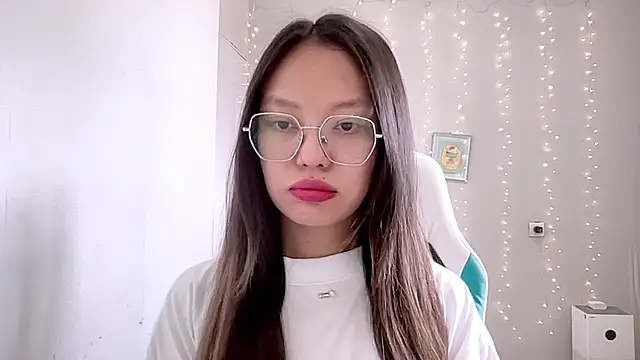 Risalynn online show from March 2025 04:45:02 AM