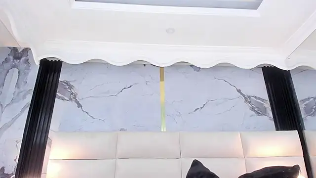 Princess Violett online show from January 2026 02:10:01 PM