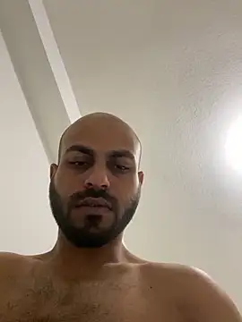 Snapshot of islandvybee55 chatting on December 2024 08:36:01 AM islandvybee55 online show from December 2024 08:36:01 AM