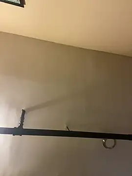 islandvybee55 online show from February 2026 06:03:02 PM