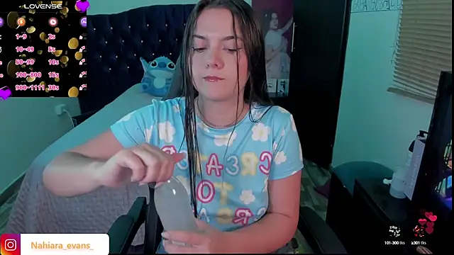 NahiaraEvans  online show from February 2025 07:55:02 AM