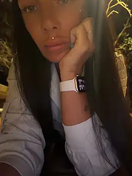 Snapshot of cicciolina chatting on July 2026 07:57:01 PM cicciolina online show from July 2026 07:57:01 PM