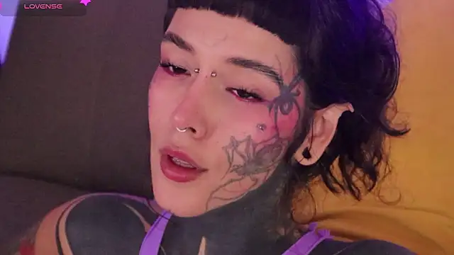 Snapshot of FairyFlexxxx chatting on February 2026 08:36:01 PM FairyFlexxxx online show from February 2026 08:36:01 PM