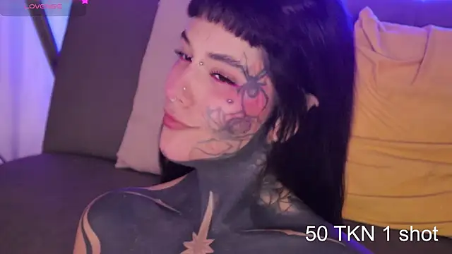 Snapshot of FairyFlexxxx chatting on February 2026 12:52:02 AM FairyFlexxxx online show from February 2026 12:52:02 AM