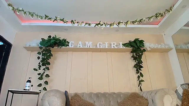 JOCELYN SANTANA1 online show from December 2025 12:01:02 PM