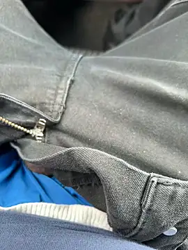 Snapshot of SukItSlo444 chatting on February 2026 06:08:02 PM SukItSlo444 online show from February 2026 06:08:02 PM