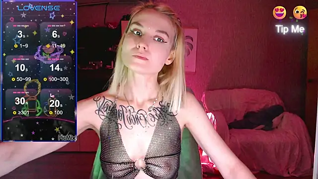 mischellemeow13 online show from October 2025 02:20:02 AM