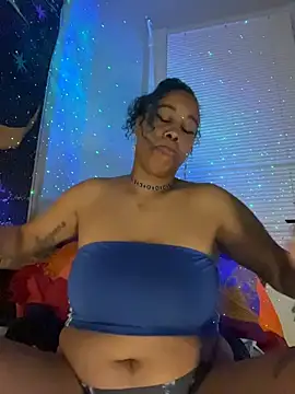 loveluna8 online show from October 2025 09:11:01 AM