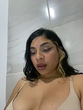 mysteriousgirl20 online show from October 2025 10:32:02 PM