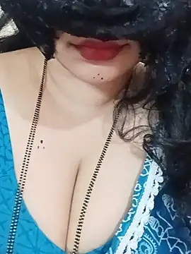 Snapshot of MONA_DARLING31 chatting on July 2026 05:45:01 AM MONA DARLING31 online show from July 2026 05:45:01 AM