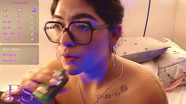 EsmeraldaSantoss online show from December 2024 06:42:02 AM