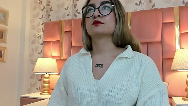 AmbarSantany online show from January 2026 11:18:01 PM