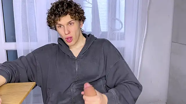 alyx garden online show from April 2026 08:56:01 AM