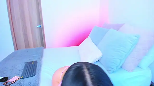 Alexis Rosse online show from March 2026 01:13:02 PM