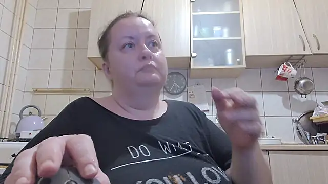 melissaBlessing online show from December 2025 02:30:02 AM