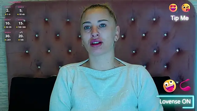 Snapshot of KikiSweet08 chatting on December 2025 05:13:01 AM KikiSweet08 online show from December 2025 05:13:01 AM