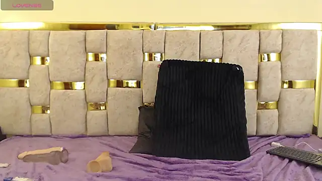 lilimini032 online show from January 2025 12:10:01 AM