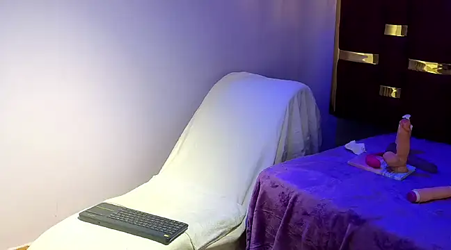 lilimini032 online show from January 2025 10:41:01 PM