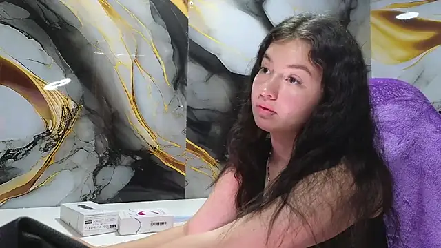 lilimini032 online show from February 2026 08:18:02 PM