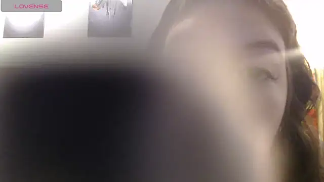 lilimini032 online show from April 2026 08:23:01 PM