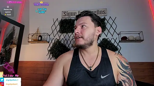 Angelgraham 1 online show from February 2026 05:18:01 PM