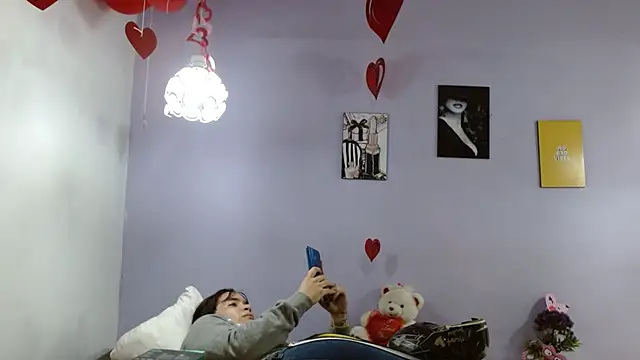 Kimandyuk online show from February 2025 07:03:01 PM