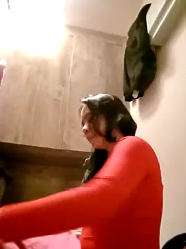 Snapshot of doggiepossession chatting on February 2025 01:53:02 PM doggiepossession online show from February 2025 01:53:02 PM