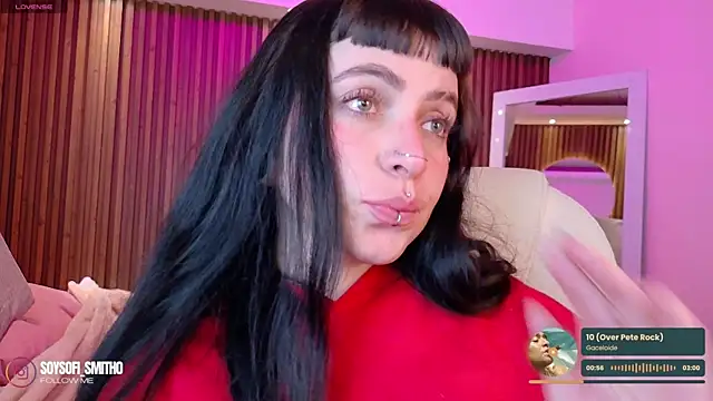 Lucy Smith2 online show from November 2025 04:22:02 AM