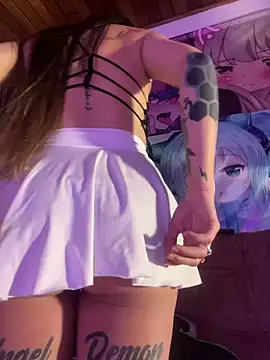 VioletaSubmissive online show from December 2024 06:28:01 AM