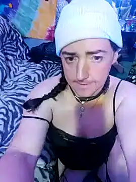 Boo-boo kittyfux online show from January 2025 01:09:01 PM